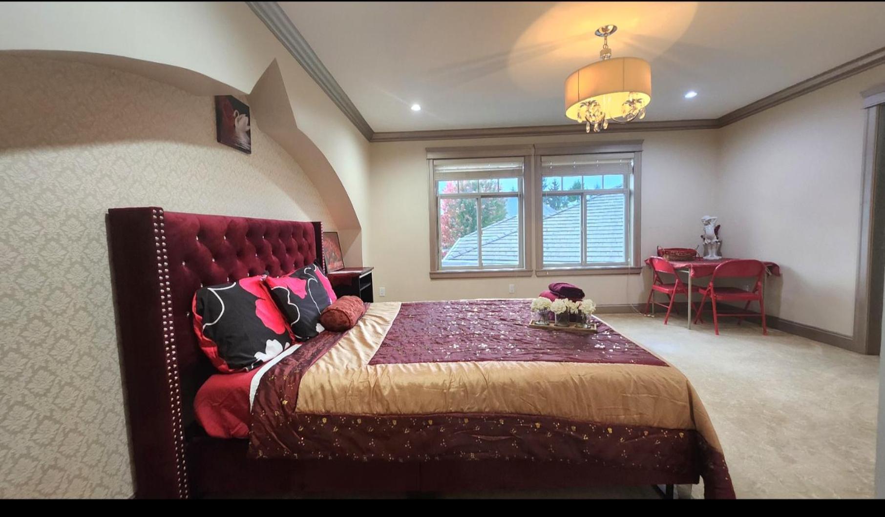 Empress Palace Hotel Surrey Eksteriør billede